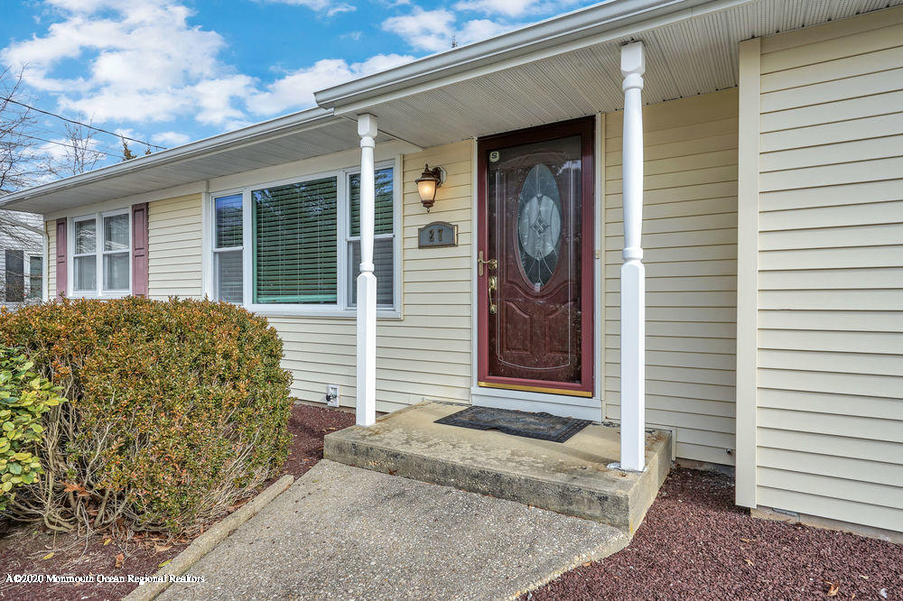 27 Cedar Run Road Bayville, NJ 08721 - Photo 10 of 64 Front Step Doorway