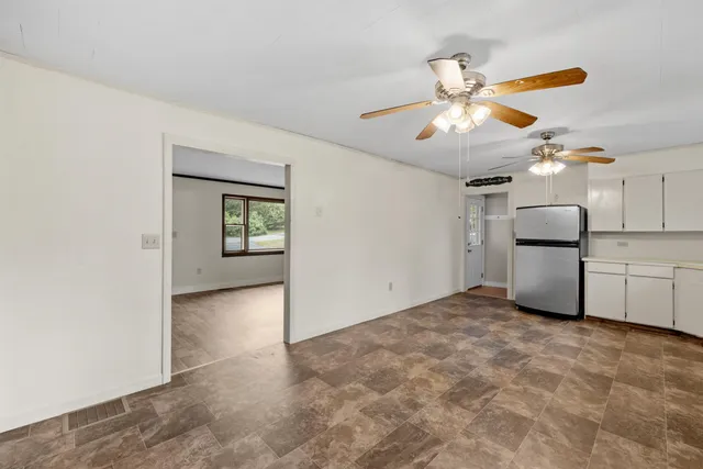 $274,900 | 185 Highland Avenue, Lisbon, NH 03585