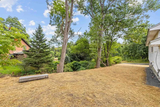 $274,900 | 185 Highland Avenue, Lisbon, NH 03585