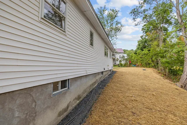 $274,900 | 185 Highland Avenue, Lisbon, NH 03585