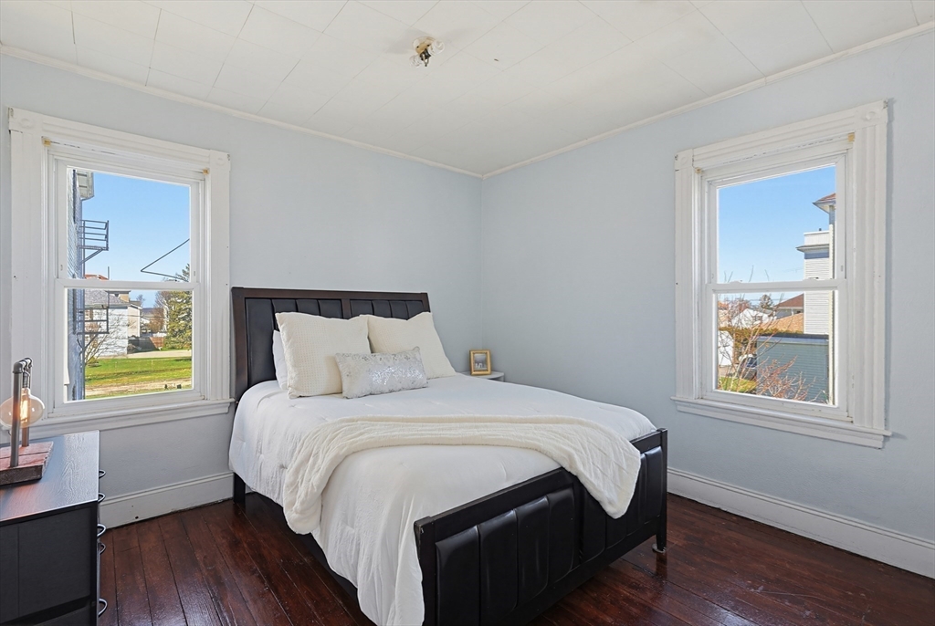 464 Birch Street Fall River, MA 02724 - Photo 9 of 35