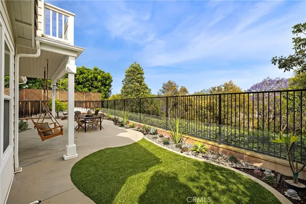 $1,950,000 | 8 St Steven Court, Ladera Ranch, CA 92694