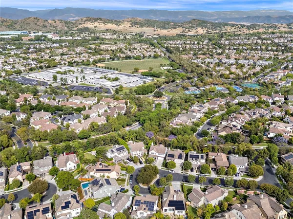 $1,950,000 | 8 St Steven Court, Ladera Ranch, CA 92694