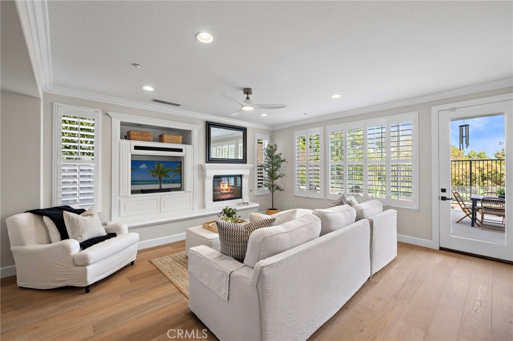 8 St Steven Court Ladera Ranch, CA 92694 - Photo 5 of 44