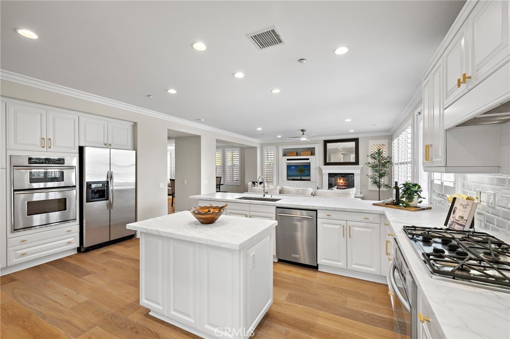 8 St Steven Court Ladera Ranch, CA 92694 - Photo 9 of 44