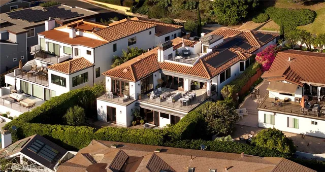 $8,200,000 | 420 De Sola Terrace, Corona del Mar, CA 92625