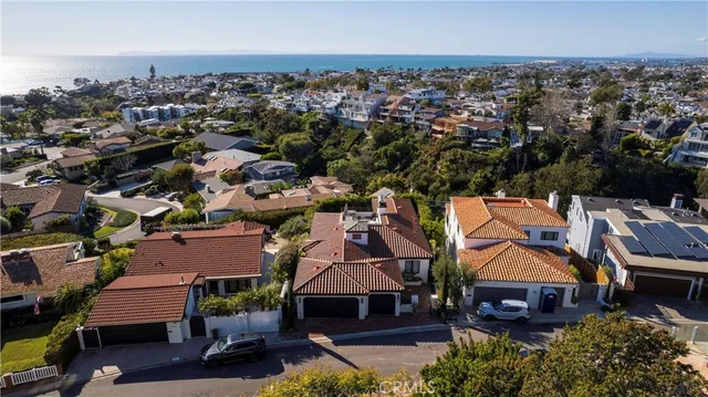 $8,200,000 | 420 De Sola Terrace, Corona del Mar, CA 92625