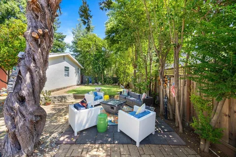 $2,798,888 | 226 San Mateo Avenue, Los Gatos, CA 95030