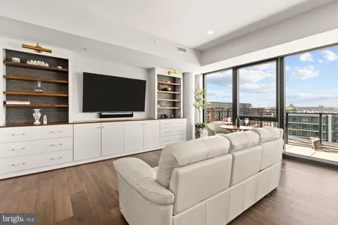 $2,160,000 | 1300 4th Street Southeast, Unit PH2, Washington, DC 20003