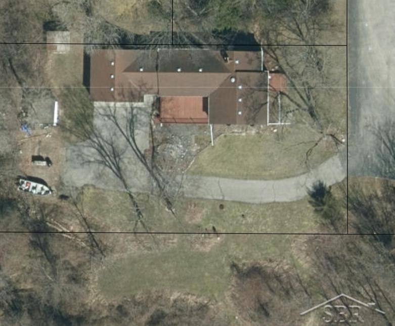 5367 Gratiot Road Saginaw, MI 48638 - Photo 16 of 21 50188765-41c2fdc4-e931-4519-9e6d-24c55fb39bfe.JPG