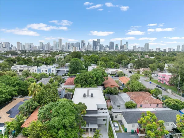 $1,600,000 | 857 Southwest 14th Avenue, Unit A, Miami, FL 33135