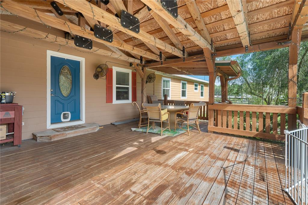 4235 Allen Road Zephyrhills, FL 33541 - Photo 9 of 62 Gallery Image 9