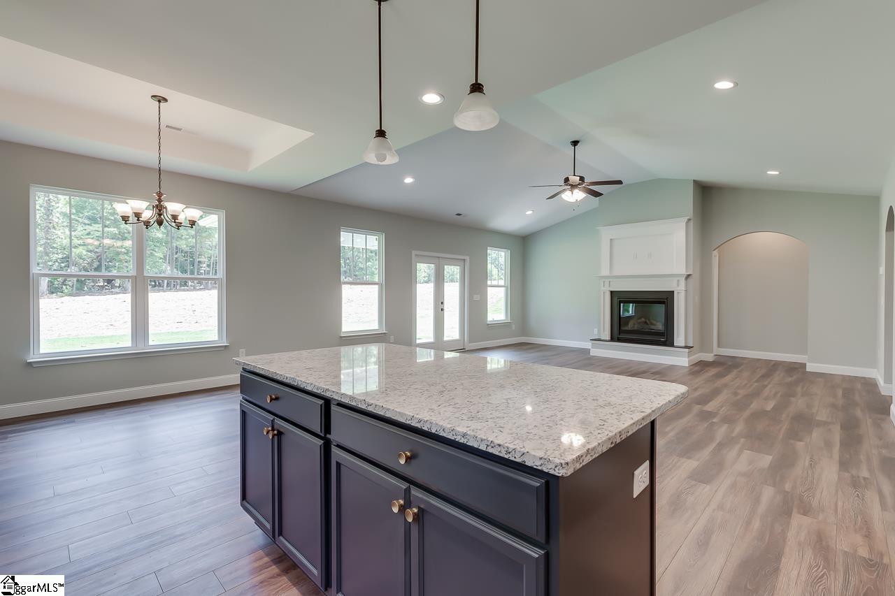 257 Inlet Pointe Drive Anderson, SC 29625 - Photo 18 of 36
