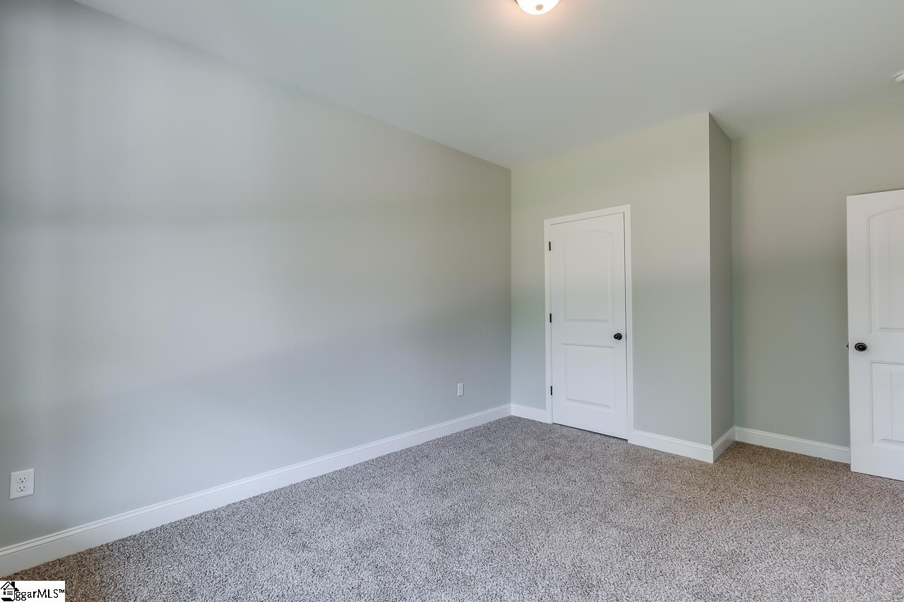 257 Inlet Pointe Drive Anderson, SC 29625 - Photo 22 of 36