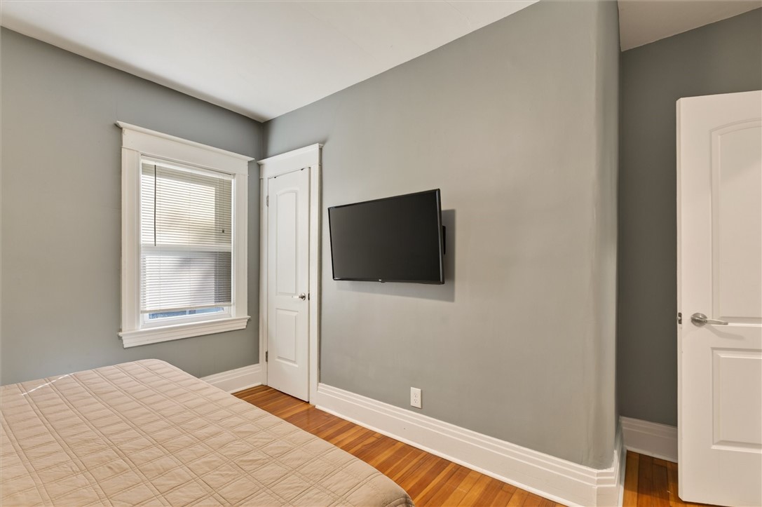 120 Marion Street Rochester, NY 14610 - Photo 24 of 47 Gallery Image 24