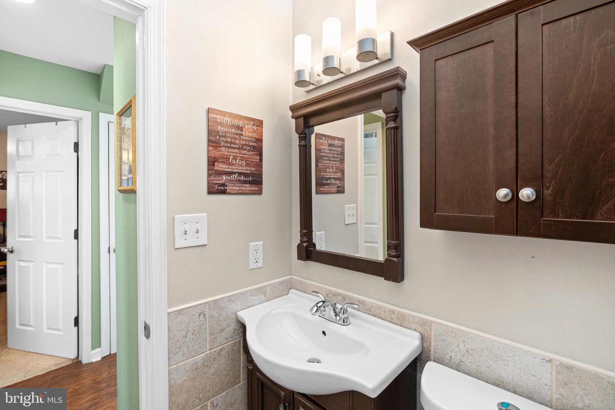 28 MacIntosh Road Levittown, PA 19056 - Photo 22 of 32