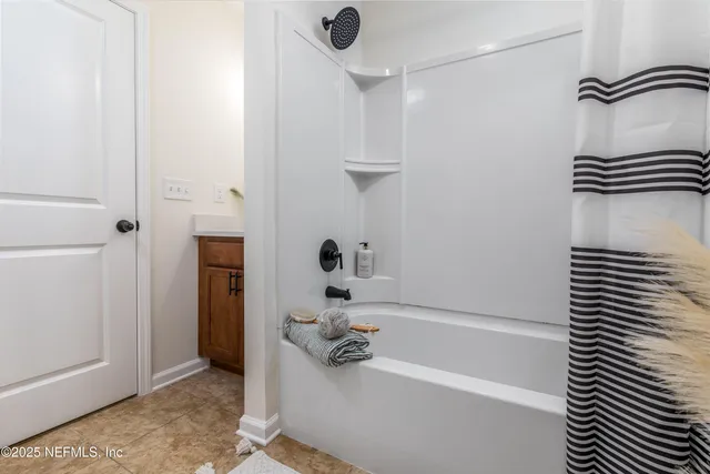 $279,000 | 3081 Zeyno Drive, Middleburg, FL 32068