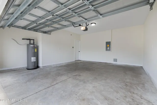 $279,000 | 3081 Zeyno Drive, Middleburg, FL 32068