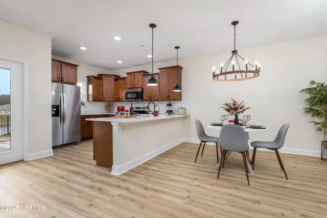 $279,000 | 3081 Zeyno Drive, Middleburg, FL 32068