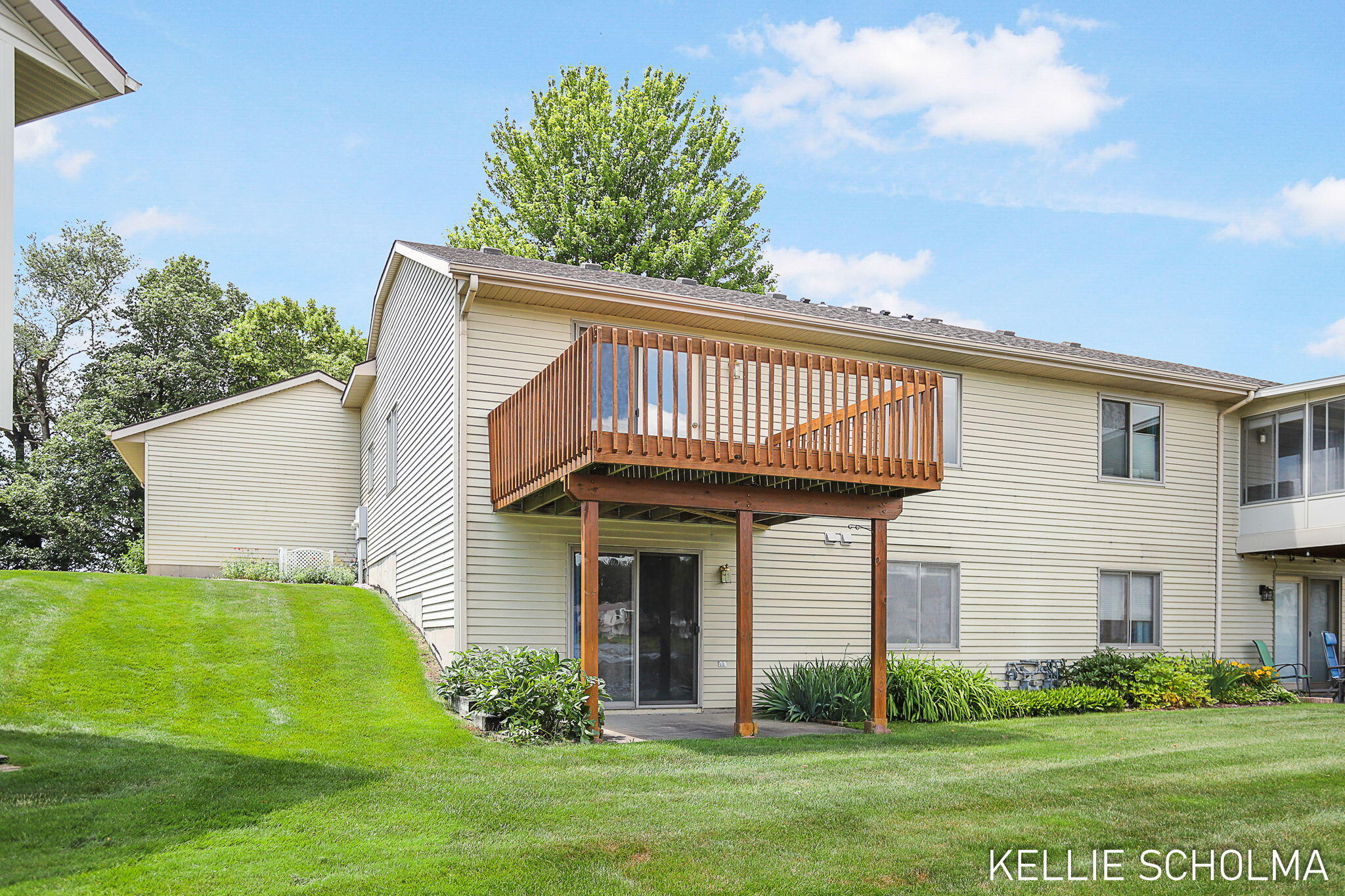 11386 Ripple Drive Allendale, MI 49401 - Photo 4 of 39 7-web-or-mls-11386-ripple-dr