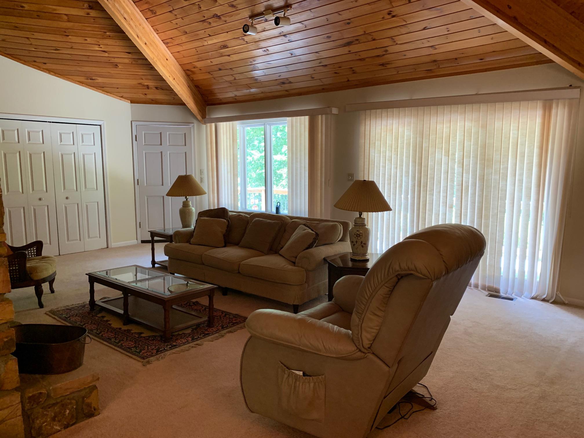 166 Inata Circle Loudon, TN 37774 - Photo 3 of 5 Great Room