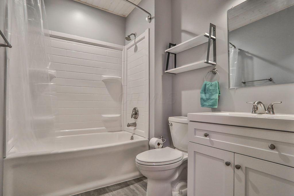 24250 Sisk Road Circleville, OH 43113 - Photo 11 of 19 Gallery Image 11