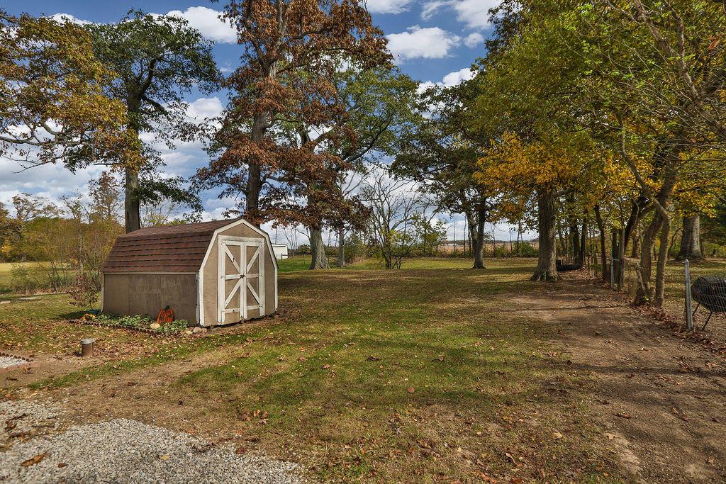 24250 Sisk Road Circleville, OH 43113 - Photo 18 of 19 Gallery Image 18