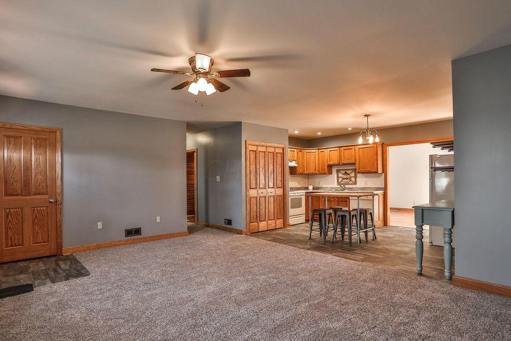 24250 Sisk Road Circleville, OH 43113 - Photo 3 of 19 Gallery Image 3