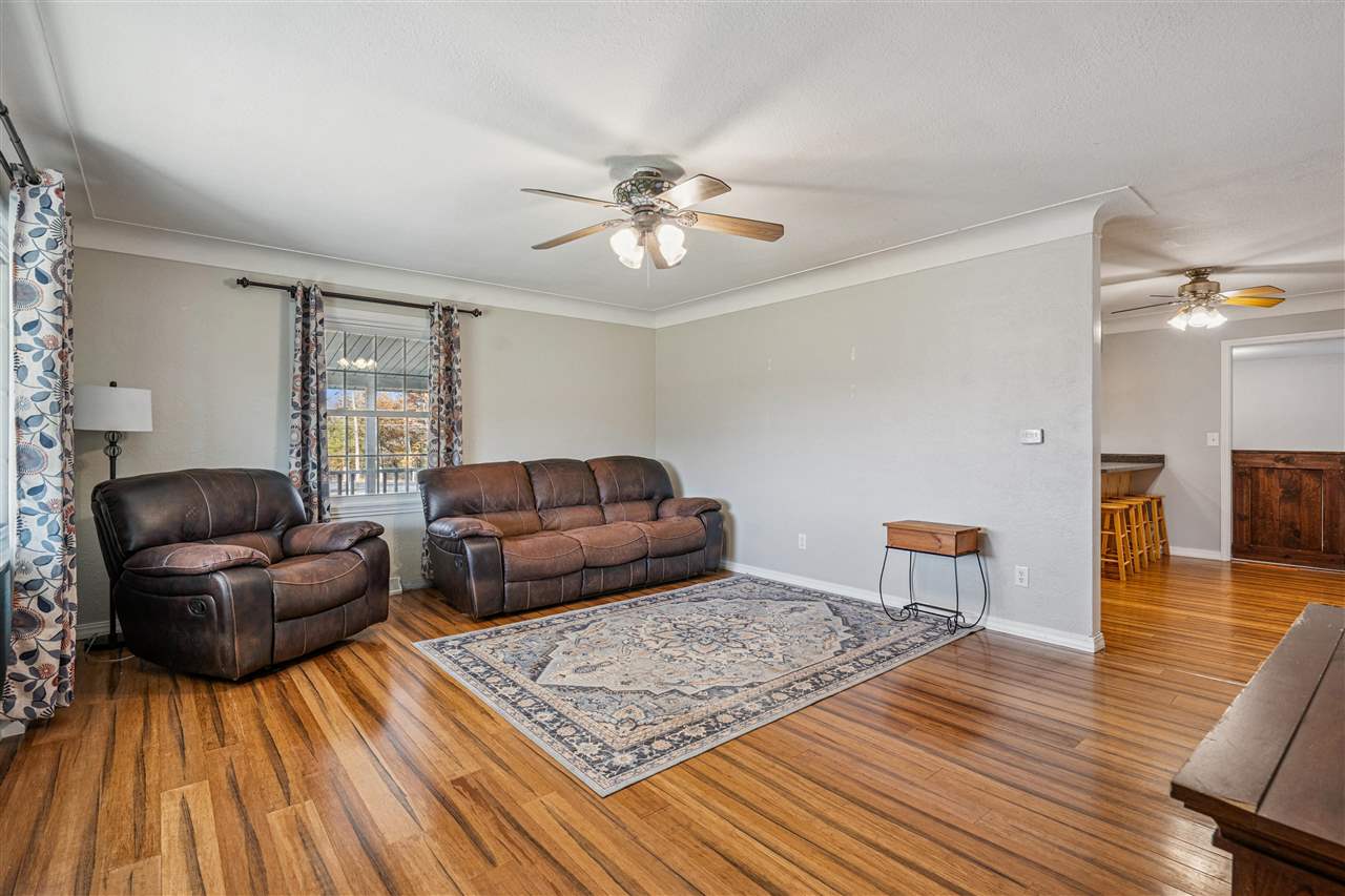 1386 Curtis Brg Road Northeast Swisher, IA 52338 - Photo 6 of 39 Gallery Image 6