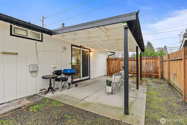 $399,995 | 9011 Washington Boulevard Southwest, Lakewood, WA 98498