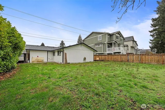 $399,995 | 9011 Washington Boulevard Southwest, Lakewood, WA 98498