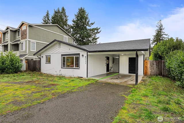 $399,995 | 9011 Washington Boulevard Southwest, Lakewood, WA 98498