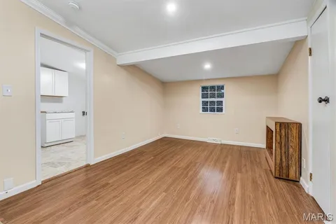 $360,000 | 621 Crest Court, Kirkwood, MO 63122