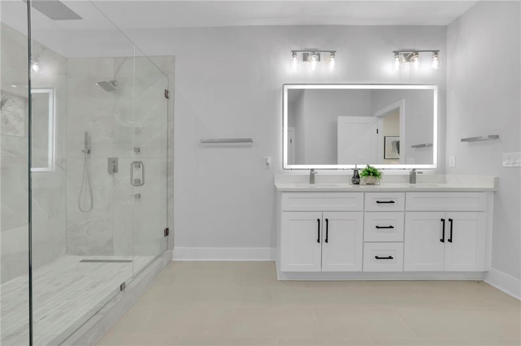 11505 Elkins Road Roswell, GA 30076 - Photo 31 of 75