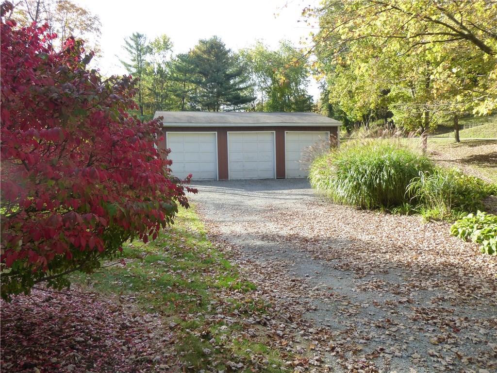 208 Grange Road Rochester, PA 15074 - Photo 22 of 23