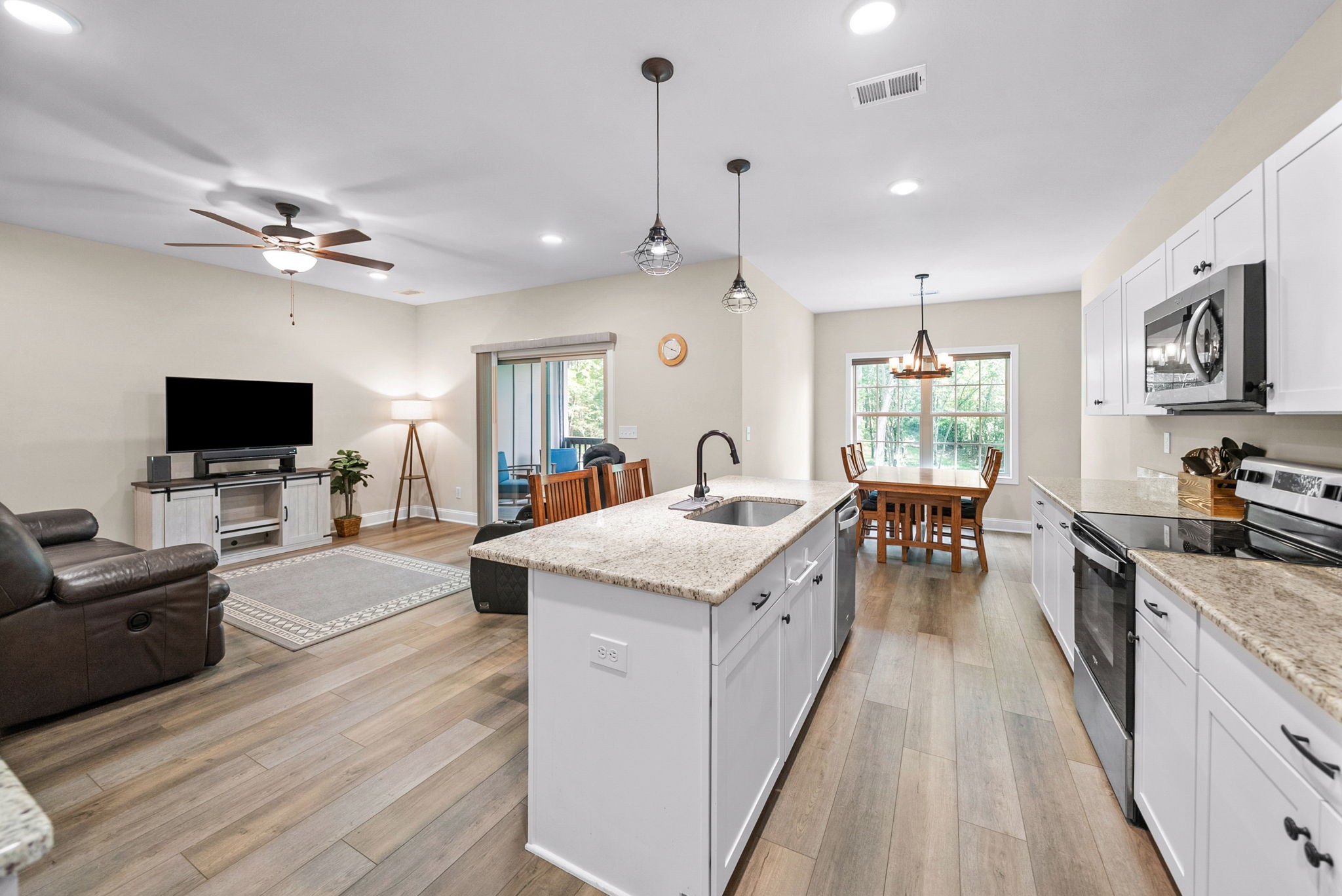 146 Rob Road Clarksville, TN 37040 - Photo 14 of 56
