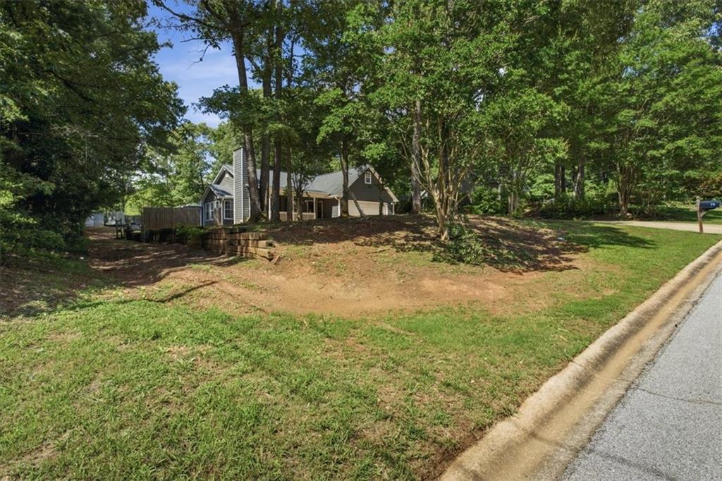75 Saratoga Way Covington, GA 30016 - Photo 9 of 34