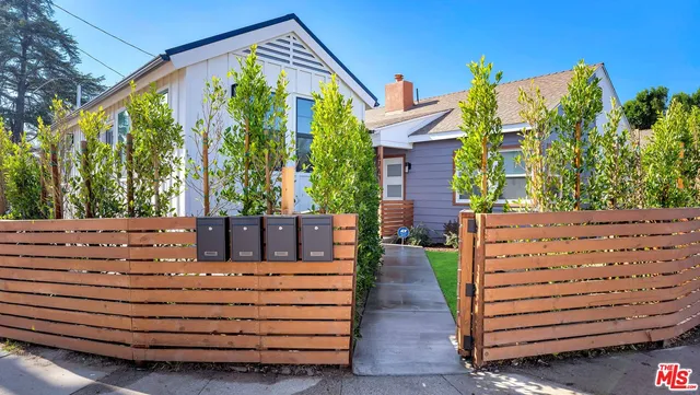 $2,200 | 6761 Case Avenue, North Hollywood, CA 91606