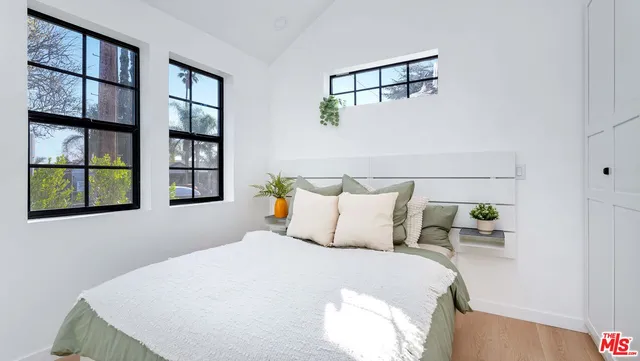 $2,200 | 6761 Case Avenue, North Hollywood, CA 91606