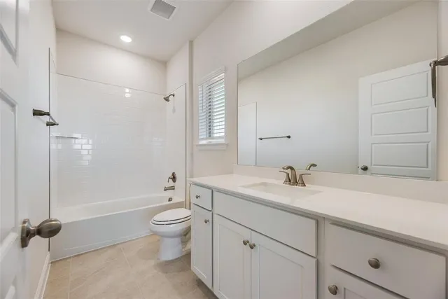 $564,990 | 4125 Poe Avenue, Aubrey, TX 76227