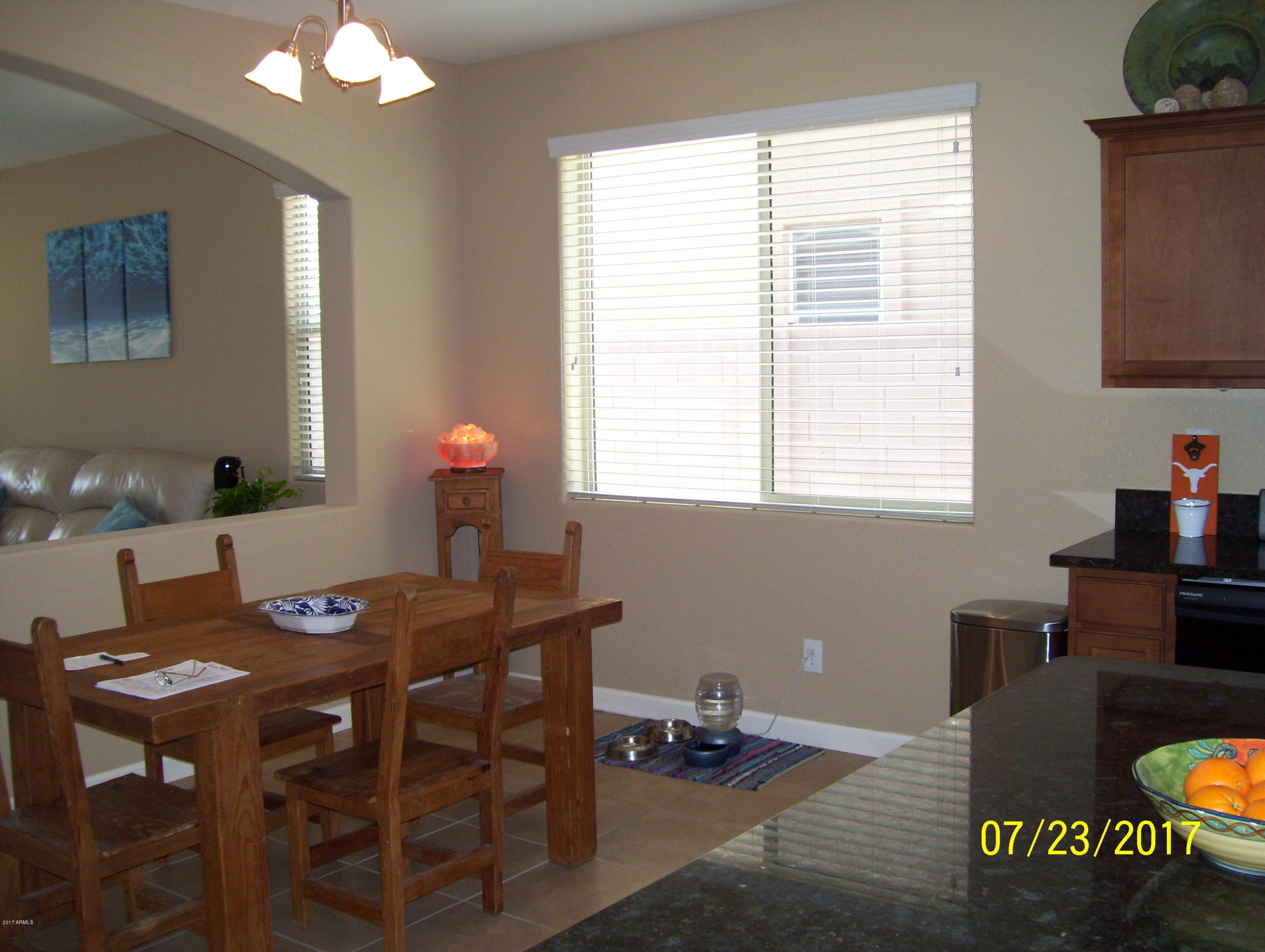 25243 North Boreas Road Florence, AZ 85132 - Photo 6 of 26 6-eat-in kitchen