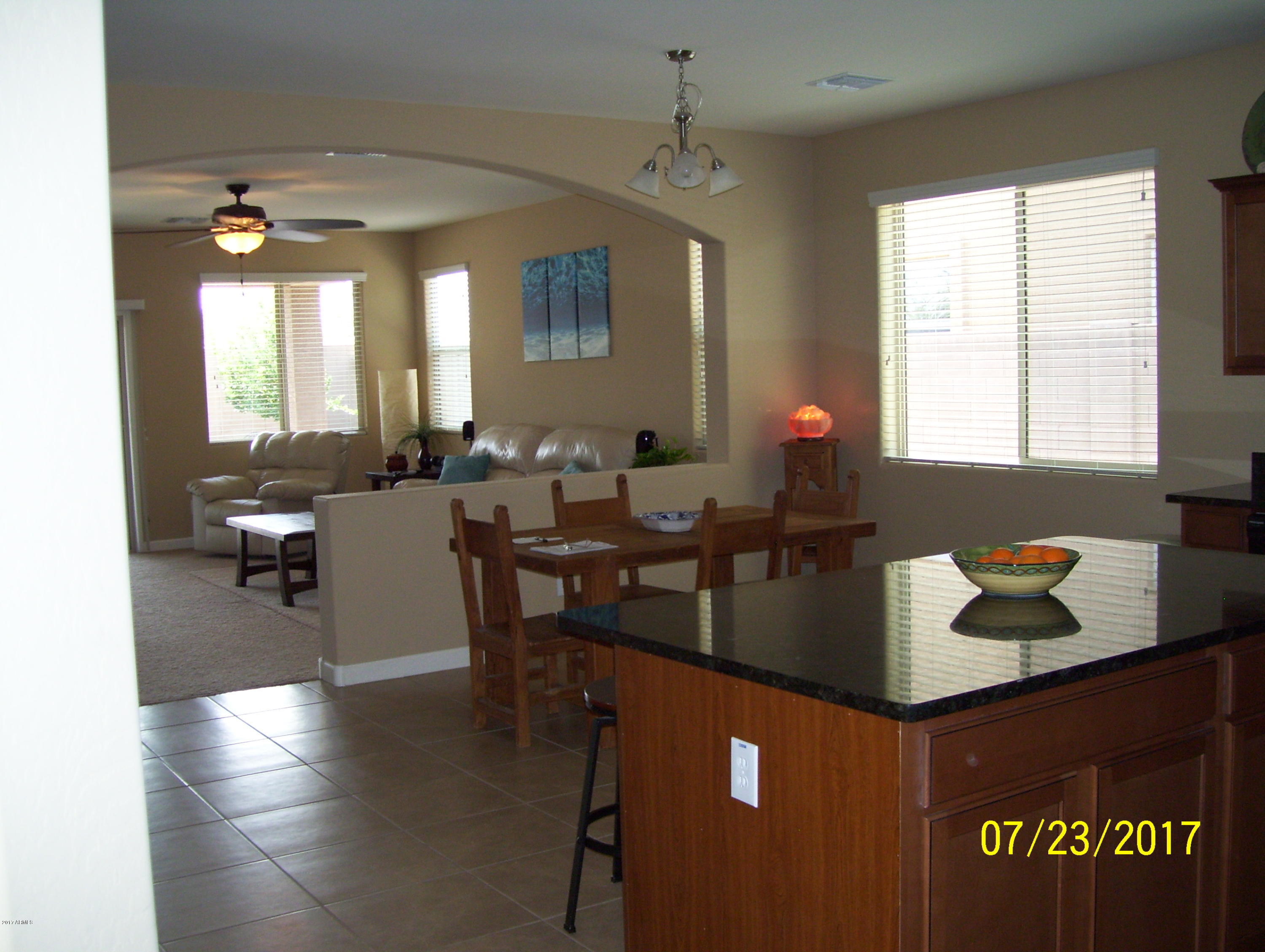 25243 North Boreas Road Florence, AZ 85132 - Photo 8 of 26 8-kitchen view