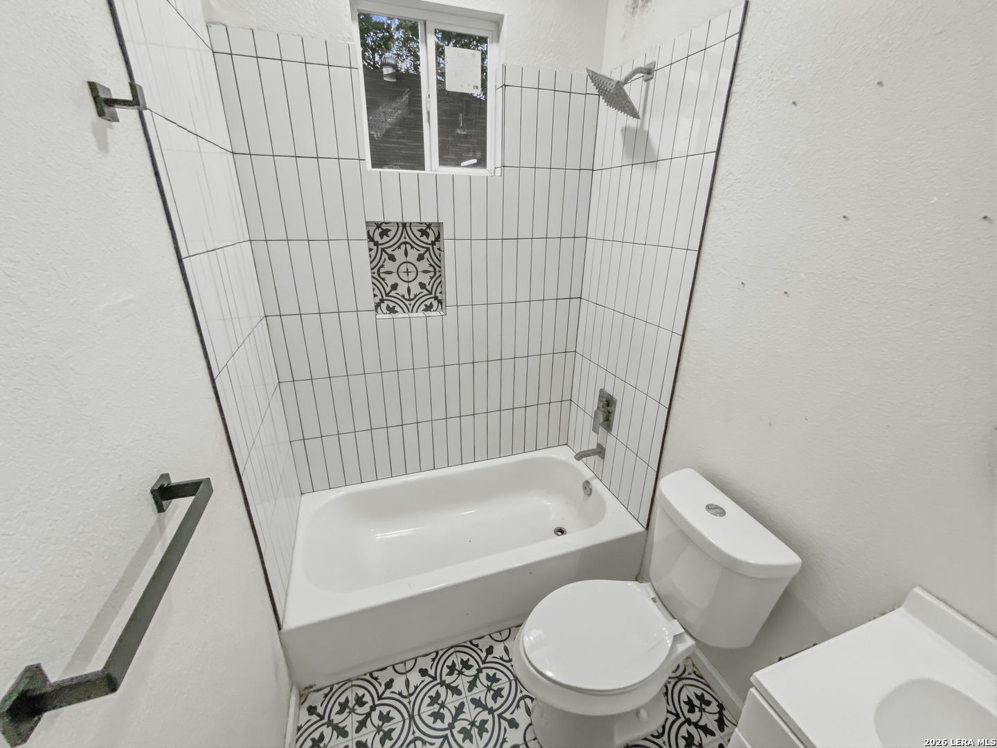 338 Southwest 42nd Street San Antonio, TX 78237 - Photo 21 of 25