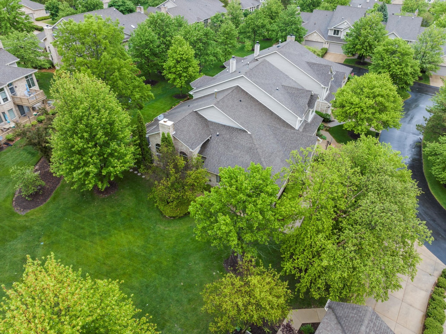 16 Pine Needles Drive Lemont, IL 60439 - Photo 7 of 47