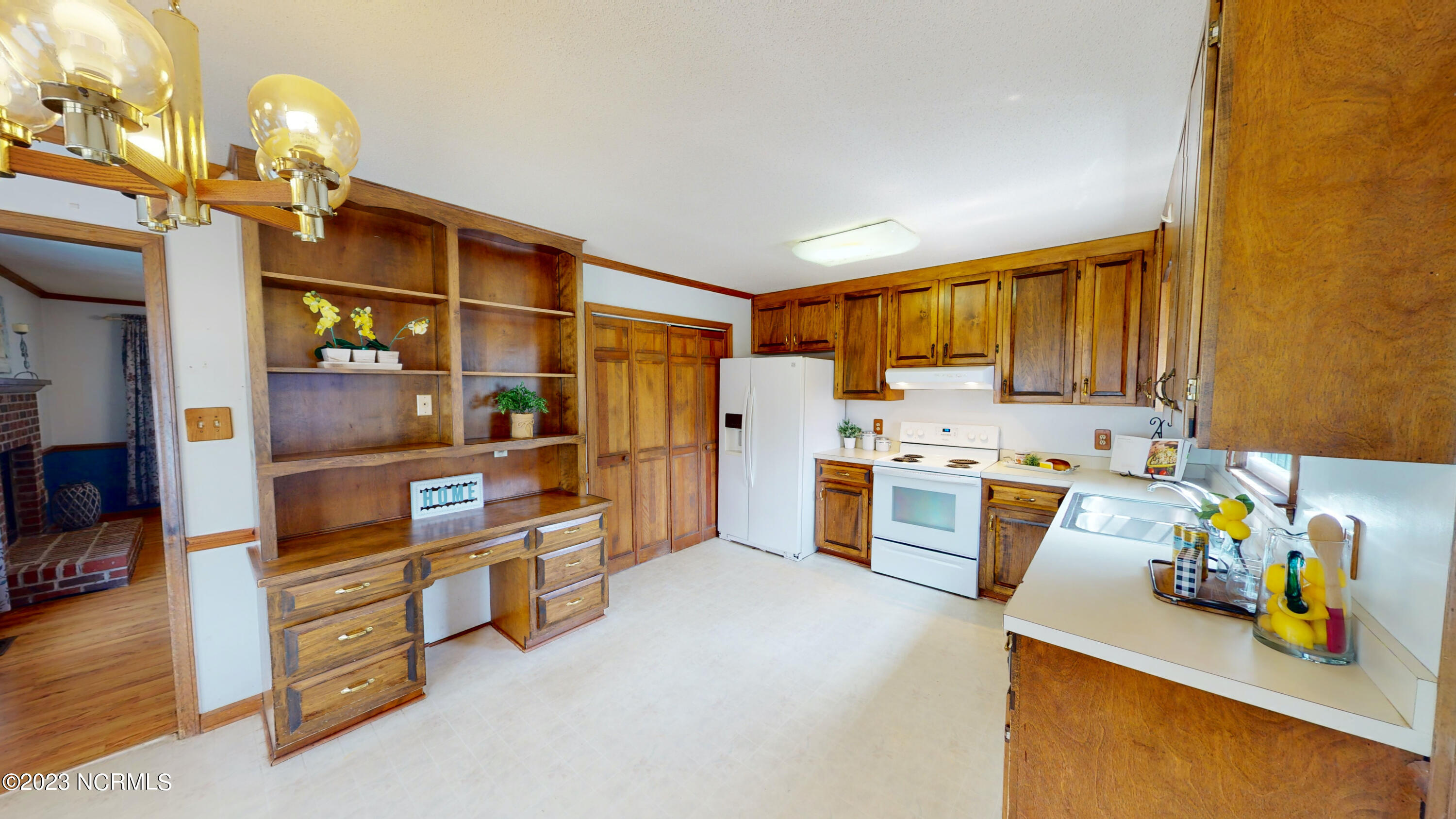4058 Barber Mill Road Clayton, NC 27520 - Photo 5 of 42 4058 Barber Mill Rd Kitchen 2