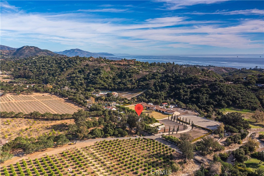2347 East Valley Road Montecito, CA 93108 - Photo 42 of 43 a view of a city