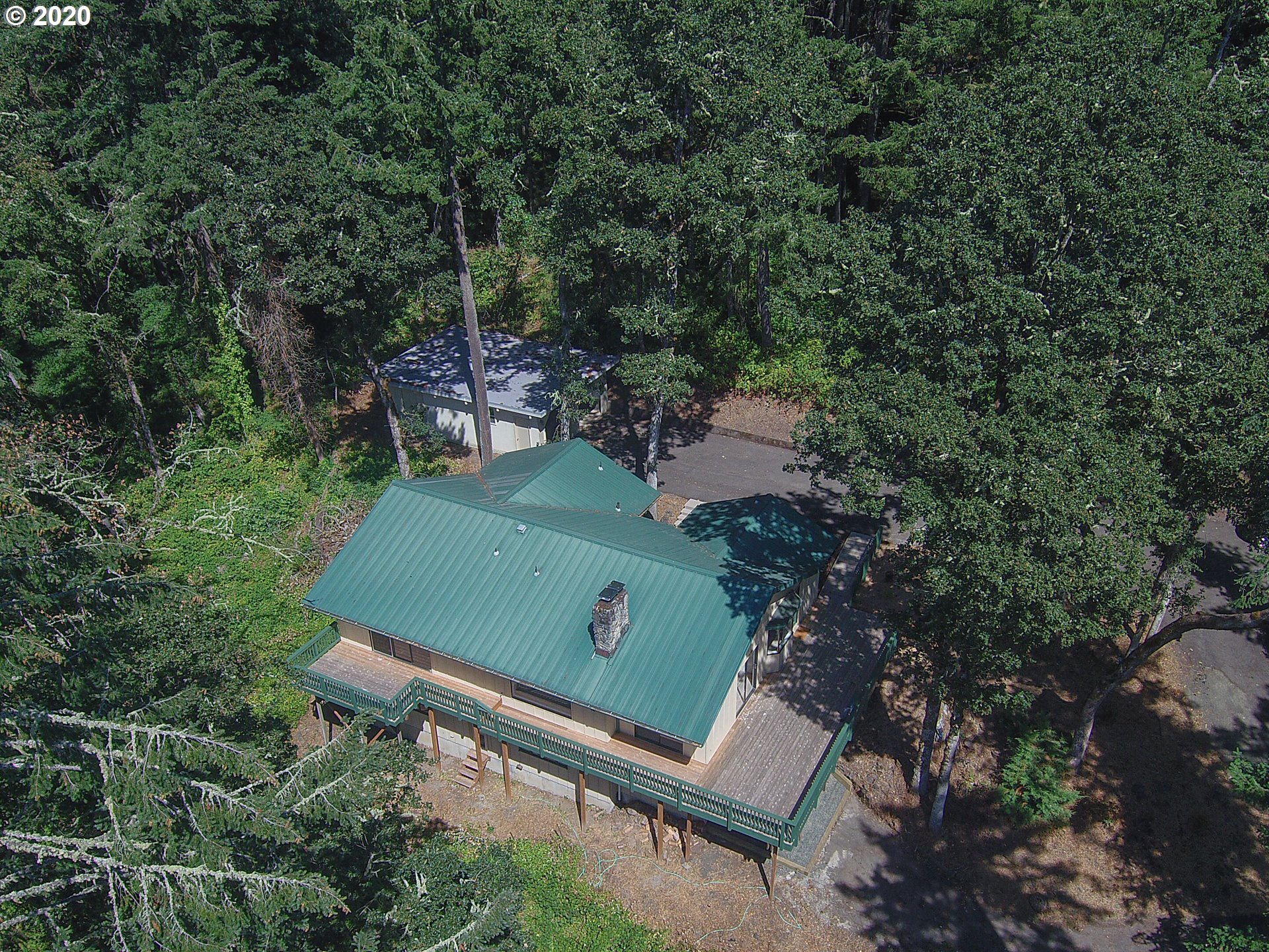 29175 Gimpl Hill Road Eugene, OR 97402 - Photo 2 of 32 Gallery Image 2