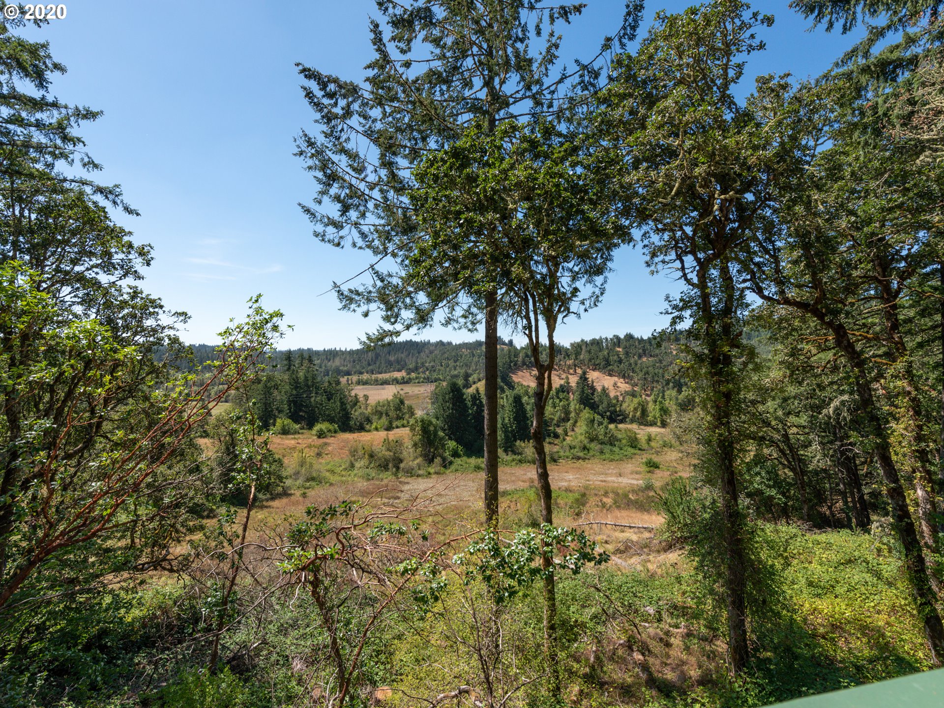 29175 Gimpl Hill Road Eugene, OR 97402 - Photo 26 of 32 Gallery Image 26