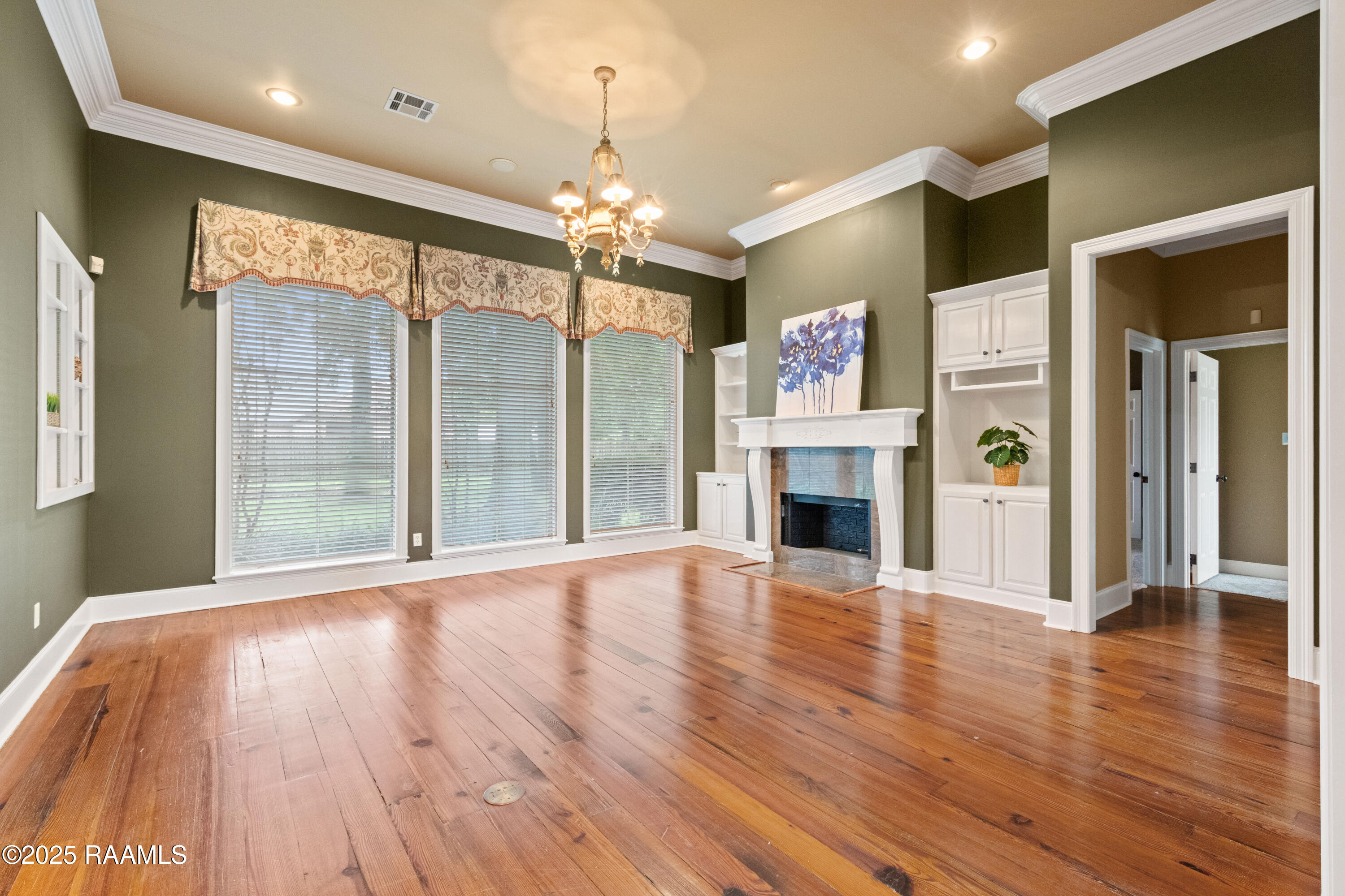 100 Carrollton Circle Lafayette, LA 70503 - Photo 5 of 48 100Carrolton-55