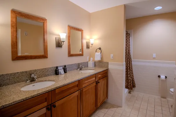 $169,999 | 705-707 Qtr I V Adams House, Ludlow, VT 05149